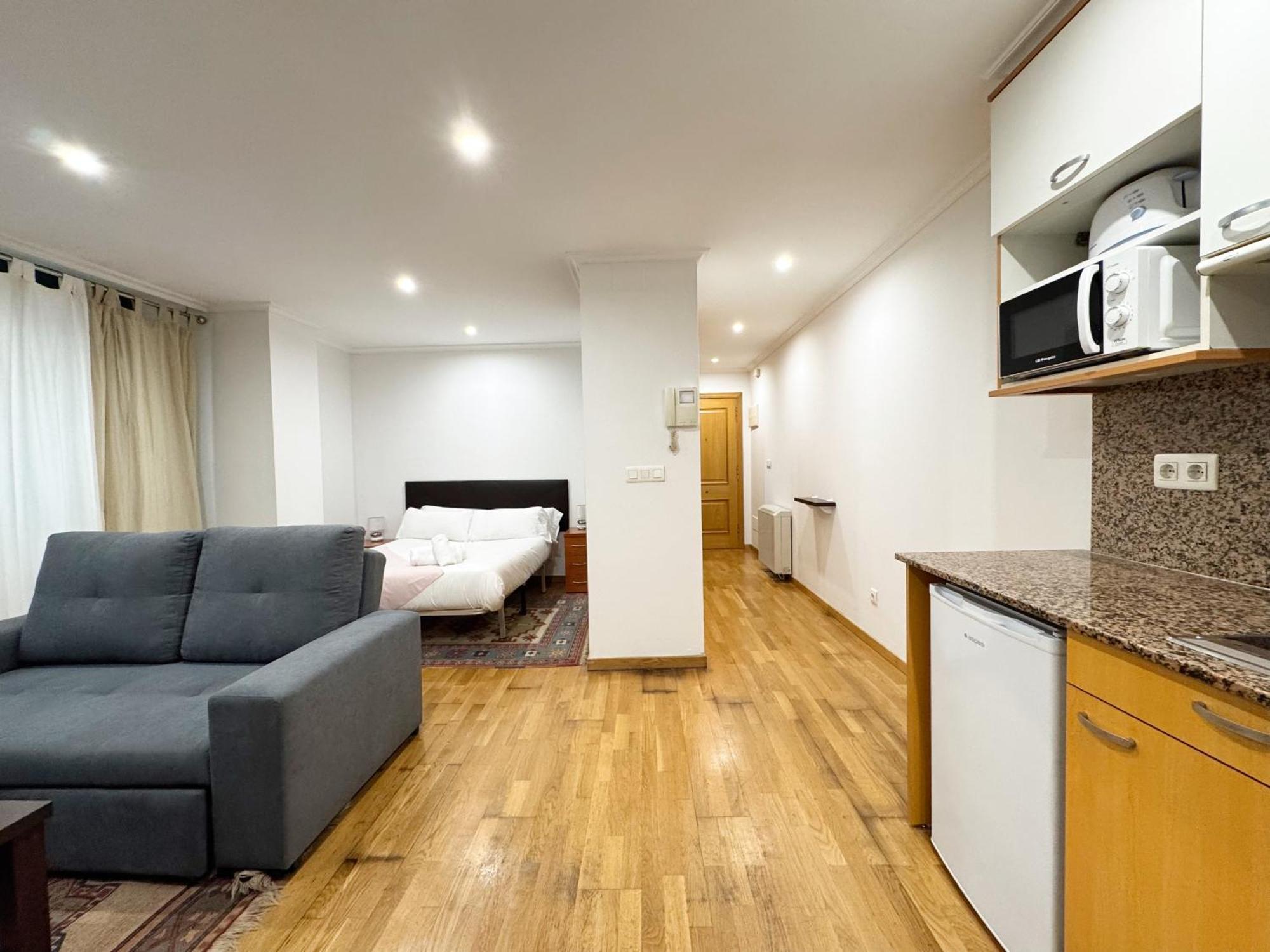 Estudio Para Dos En Calle Oporto * Vigo
